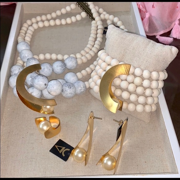 Designer Katerina Vassou Bracelet 
18k gold - Picture 6 of 7